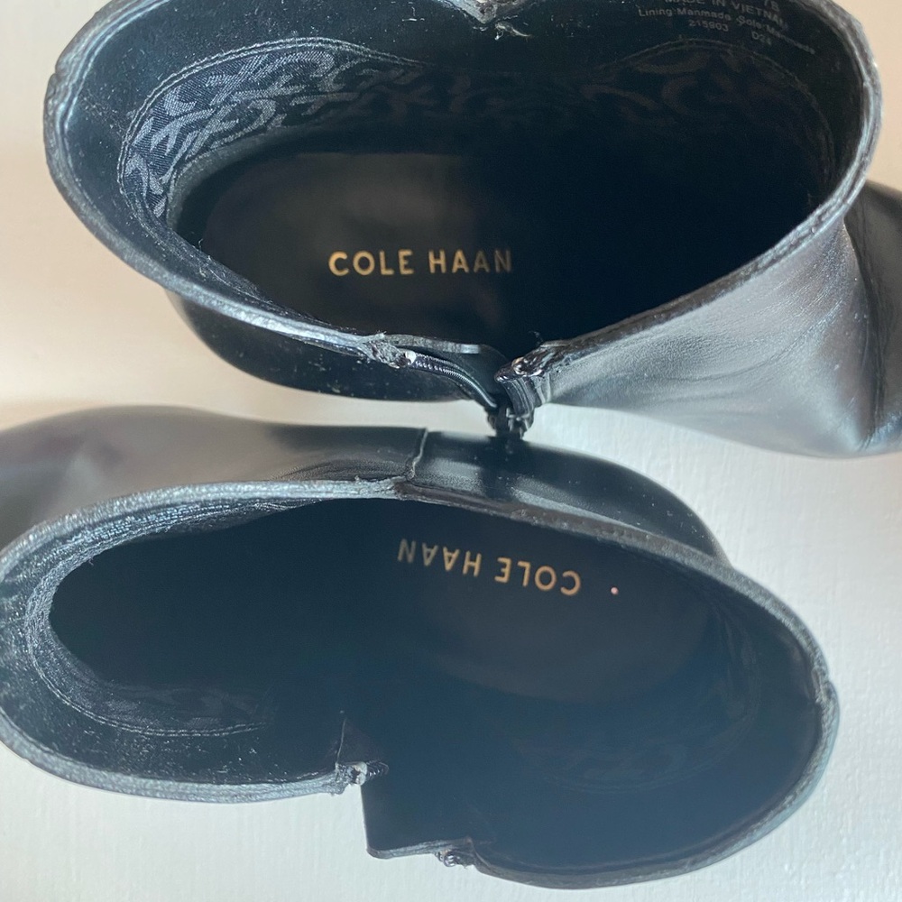 Worn once Cole Haan Black Leather Ankle Boots with chunky heel & zipper closure - Picture 5 of 12